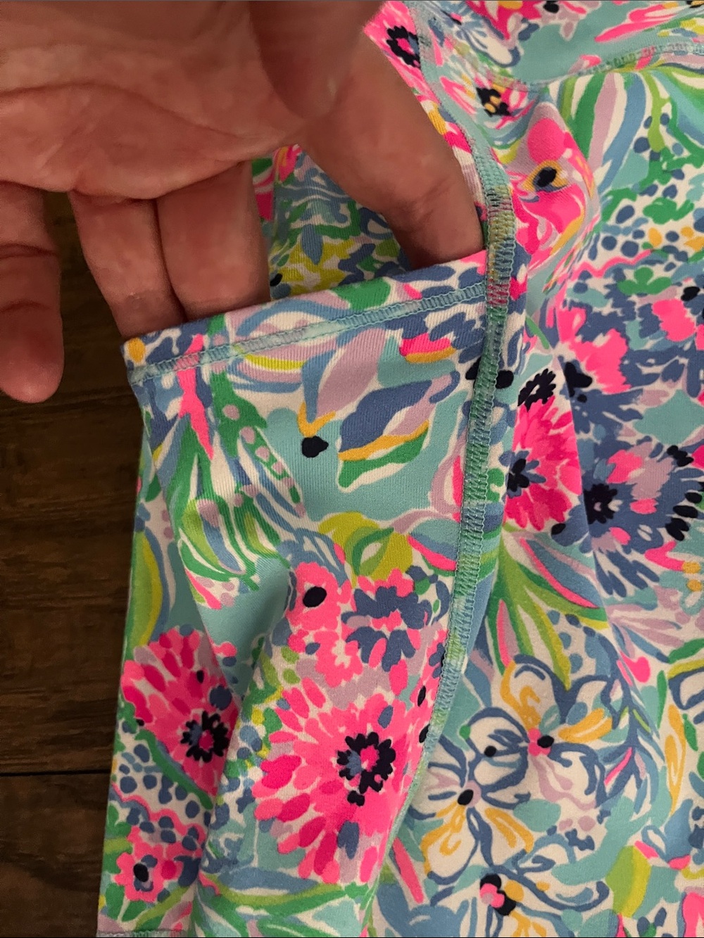 EUC Lilly Pulitzer Ankle length Leggings - Bright Multicolor - Picture 3 of 6